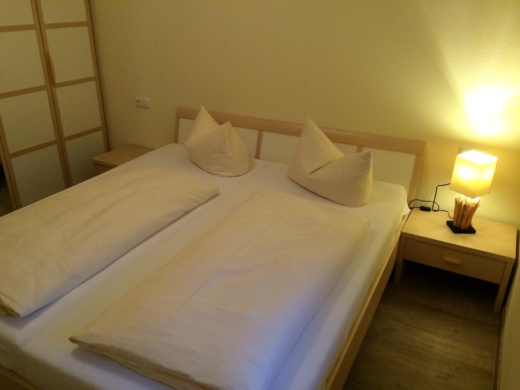 Apartments Clara Garmisch-Partenkirchen Rom bilde